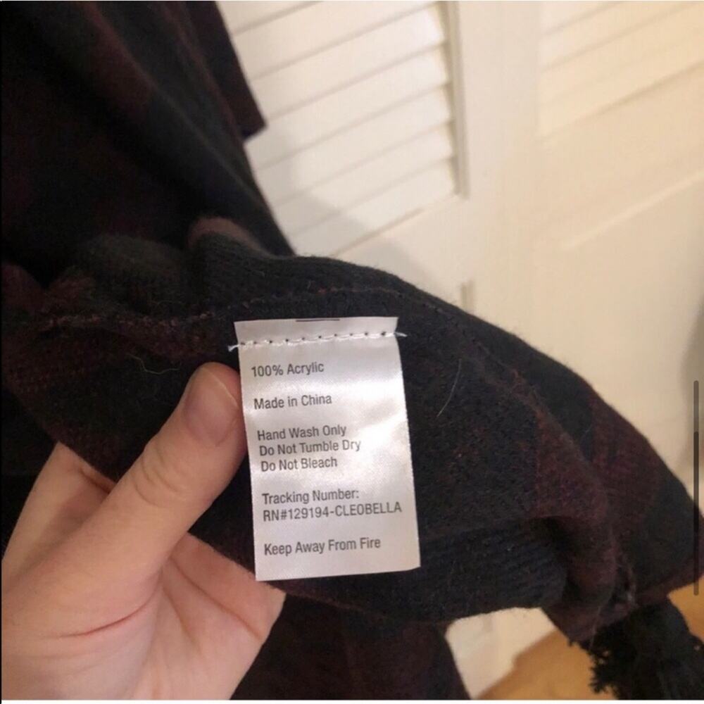 Cleobella Sevigny Capelet Poncho - Picture 8 of 12